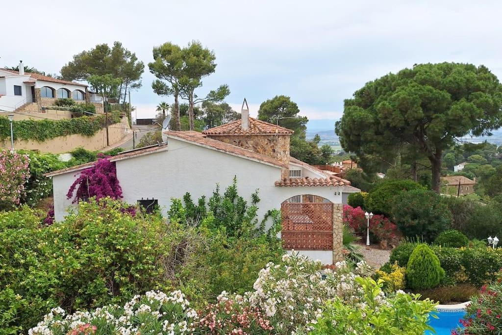 Сasa de vacaciones Magnifica Casa Con Vistas Al Mar Y Piscina Privada *